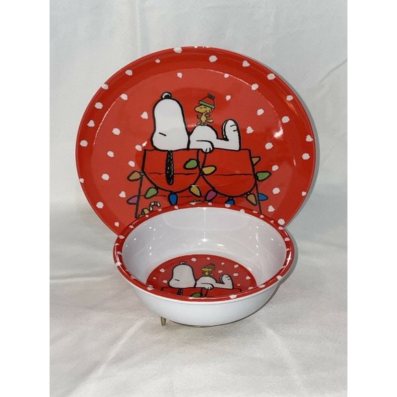 Peanuts Snoopy & Woodstock Melamine Christmas Holiday Plate and Bowl Set - Picture 1 of 9